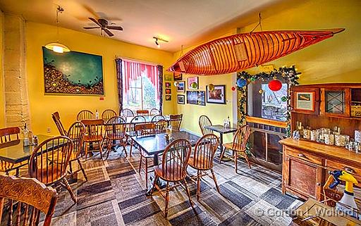 Yellow Canoe Cafe_47550-5.jpg - Photographed at Merrickville, Ontario, Canada.